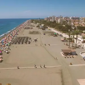 3 En A 50 Metros De La Playa Torre Del Mar